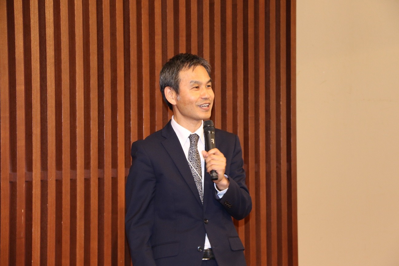 懇親会：恒枝(つねき)　宏史　新幹事長の挨拶