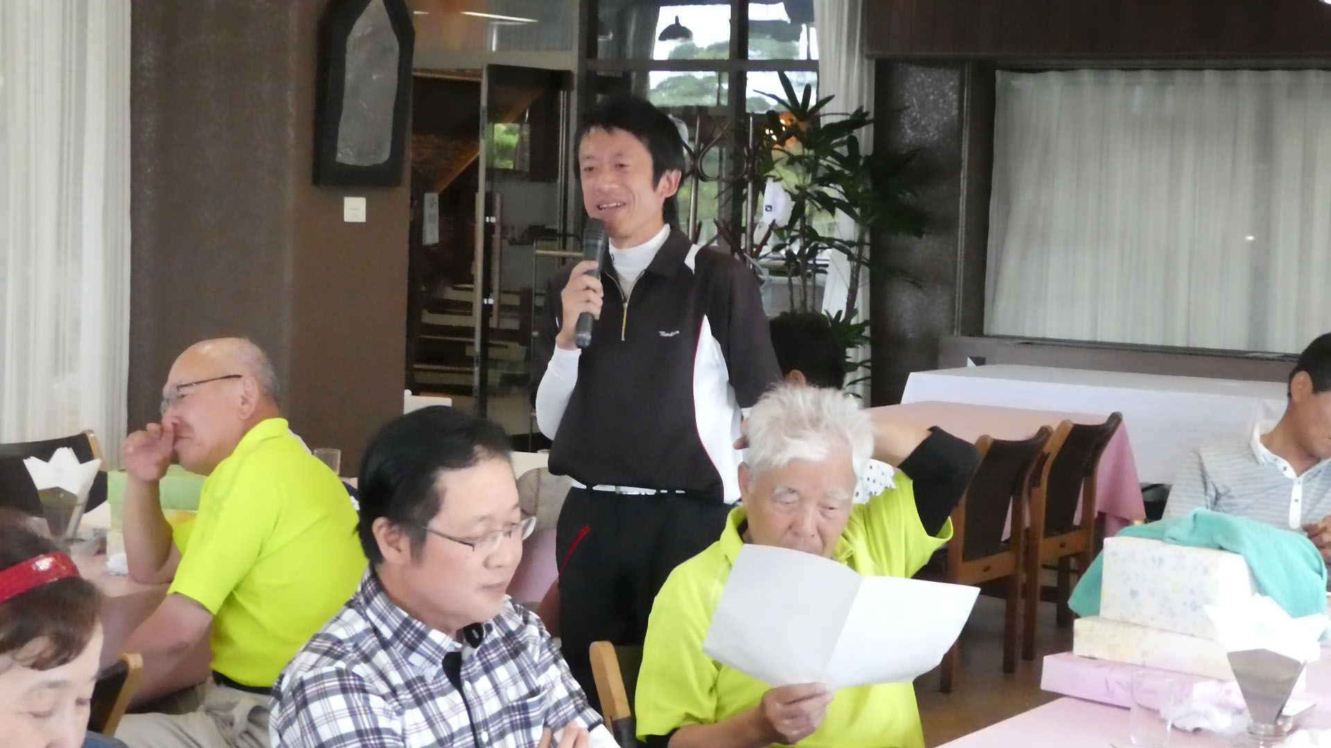 個人優勝:小池淳平(薬窓会B)さんの挨拶