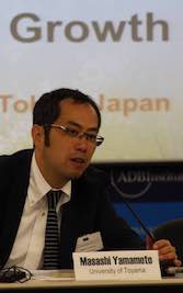 富山大学研究推進機構極東地域研究センター 教授 山本 雅資