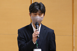 勇崎 香志