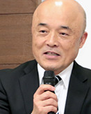 落合氏