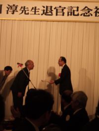 kh03_007.jpg