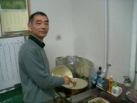 Prof. Satake makes curry.