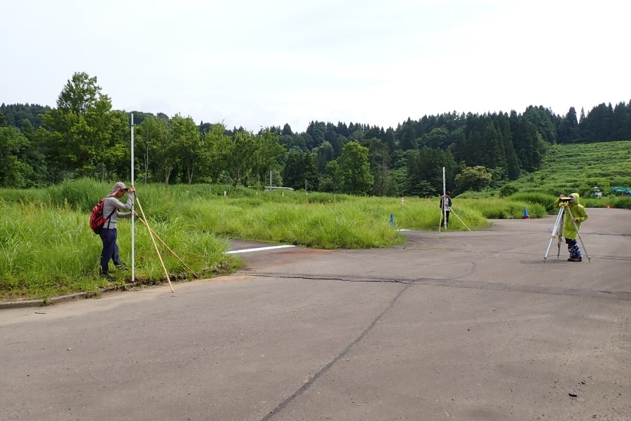 室野泥火山測量