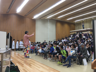 アレマー玉井氏の科学マジックショー in 夢大学 2020