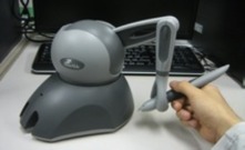 コンピュータで作られた世界にさわろう