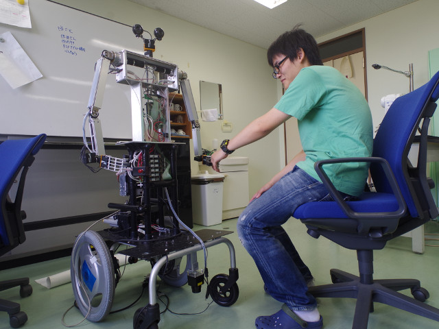 知能ロボットと遊ぼう